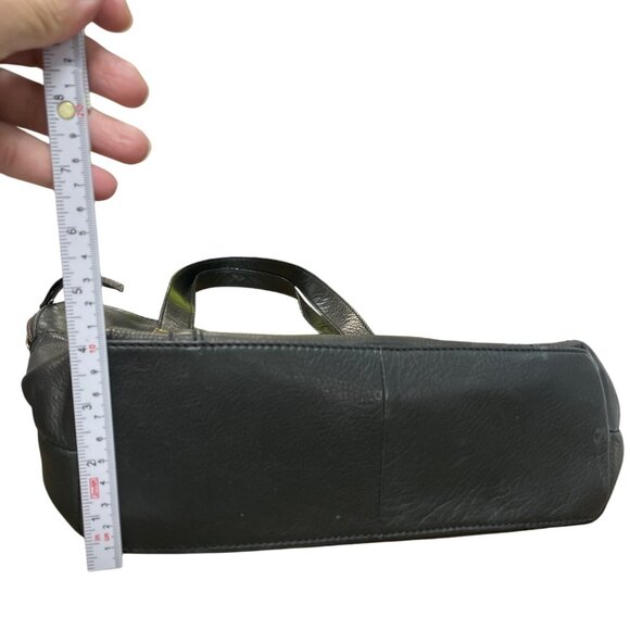 B. Makowsky Womans Black Leather Gold Ware Shoulder Handbag SKU 9423 - Picture 7 of 16